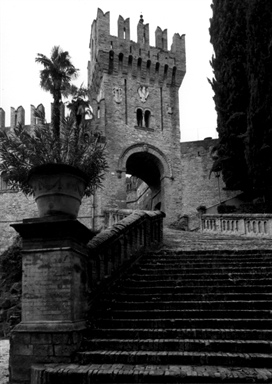 Rocca di Villa Monte S. Pietro